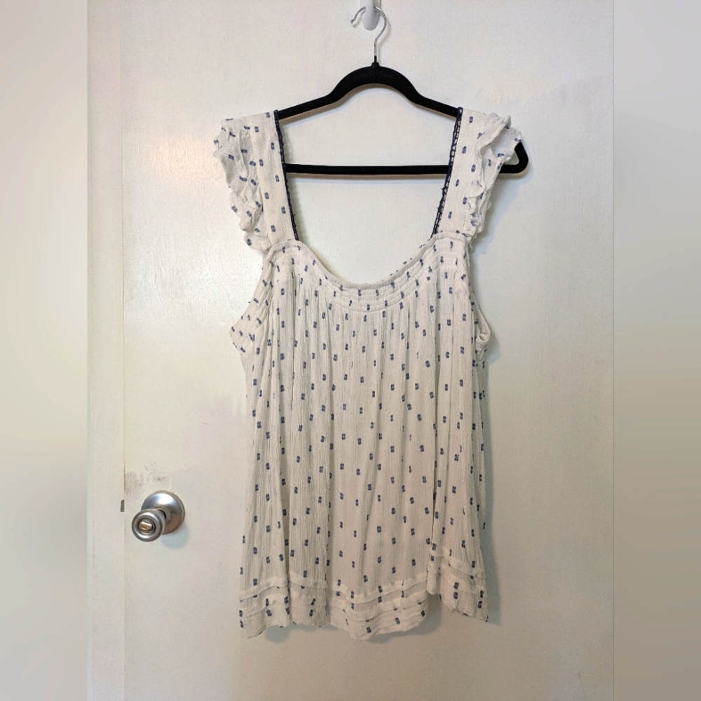 EUC Maurices 3x Square Neck Smocked Tank